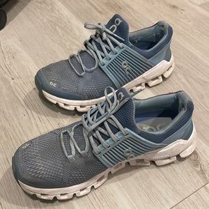 On Cloud tennis shoes